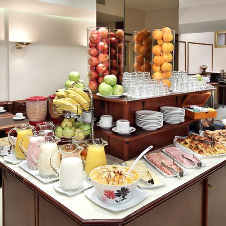 วอลดอร์ฟ โฮเต็ล บัวโนสไอเรส Hotel ภายนอก รูปภาพ