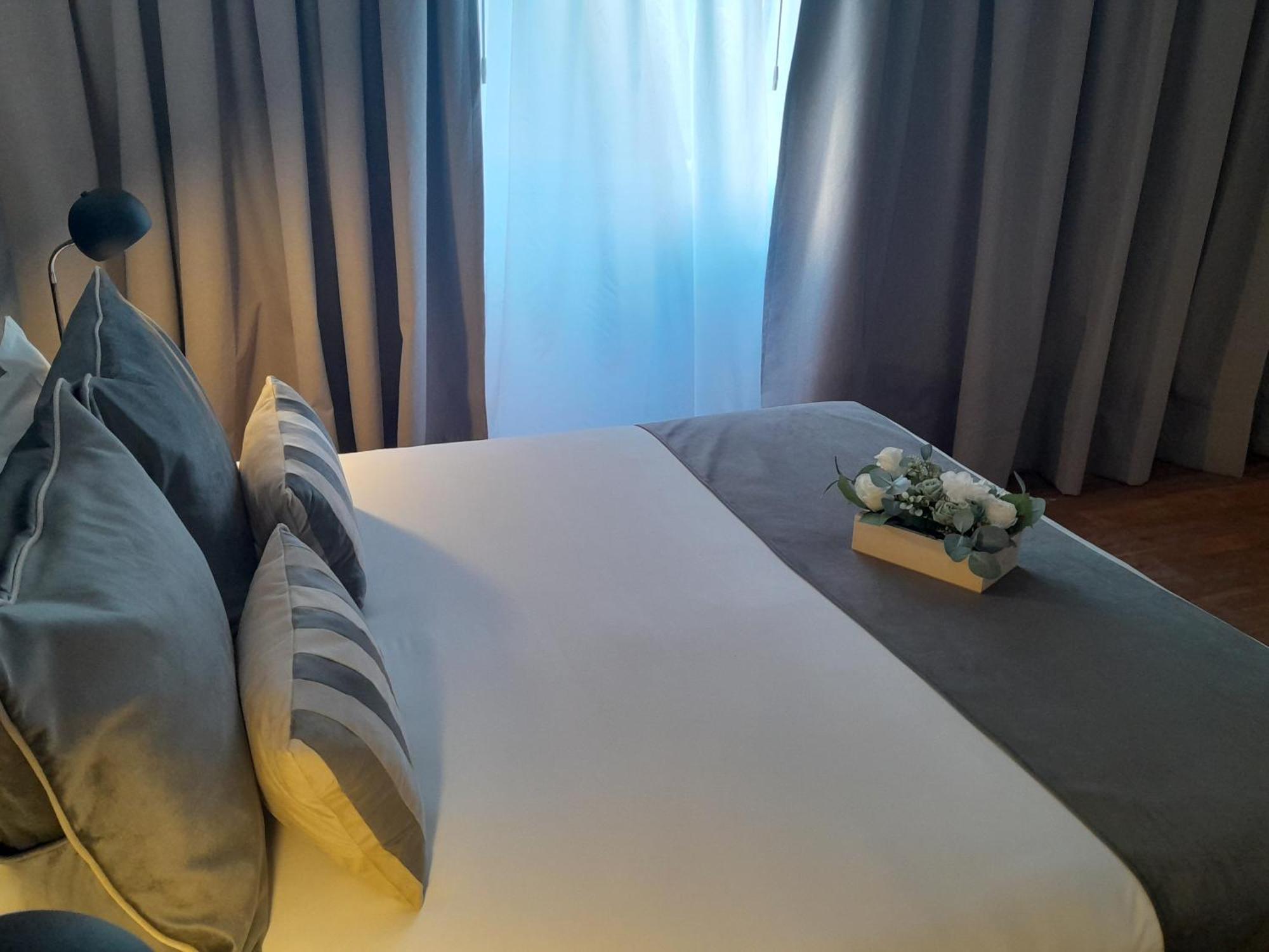 วอลดอร์ฟ โฮเต็ล บัวโนสไอเรส Hotel ภายนอก รูปภาพ
