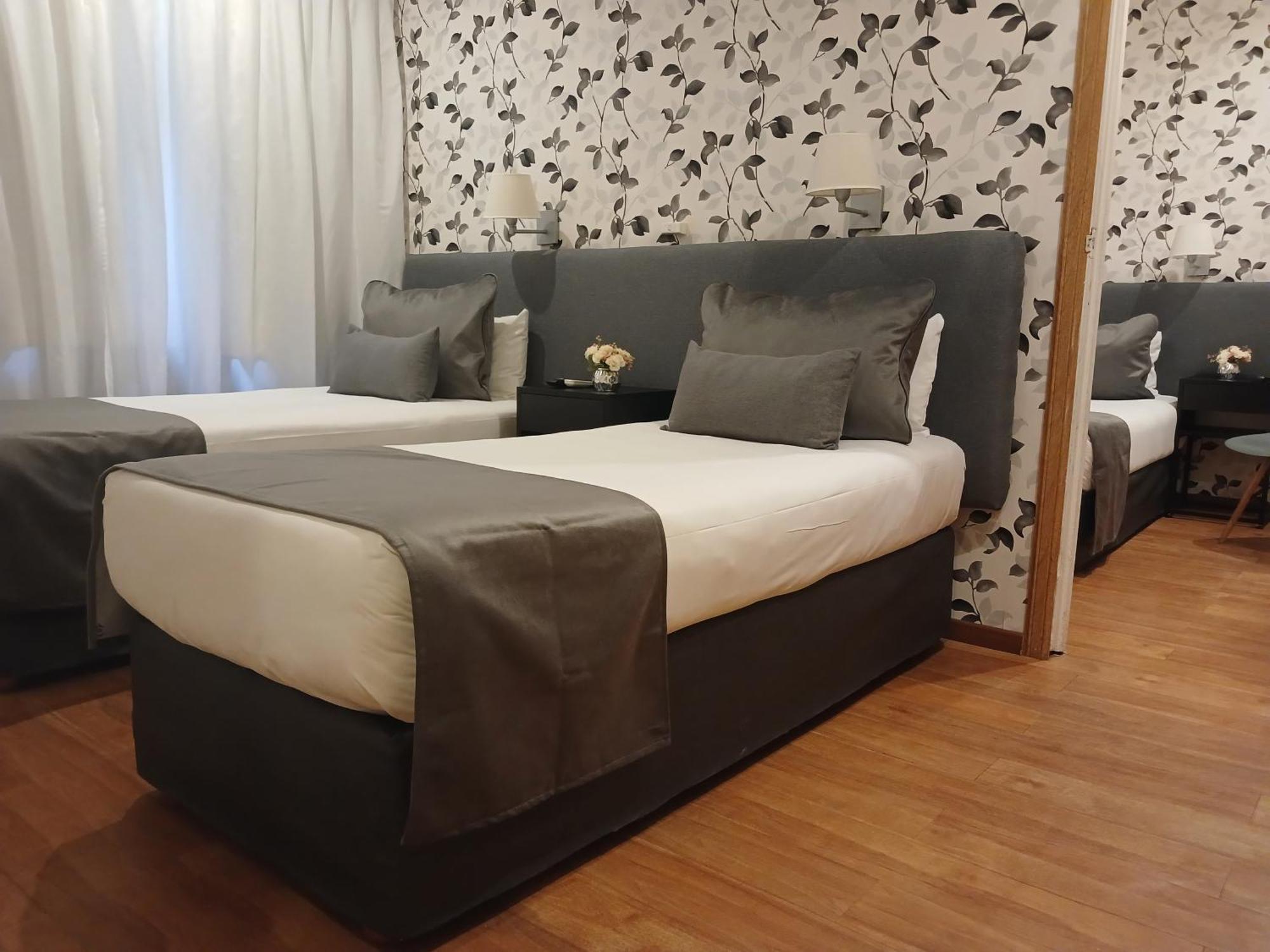 วอลดอร์ฟ โฮเต็ล บัวโนสไอเรส Hotel ภายนอก รูปภาพ