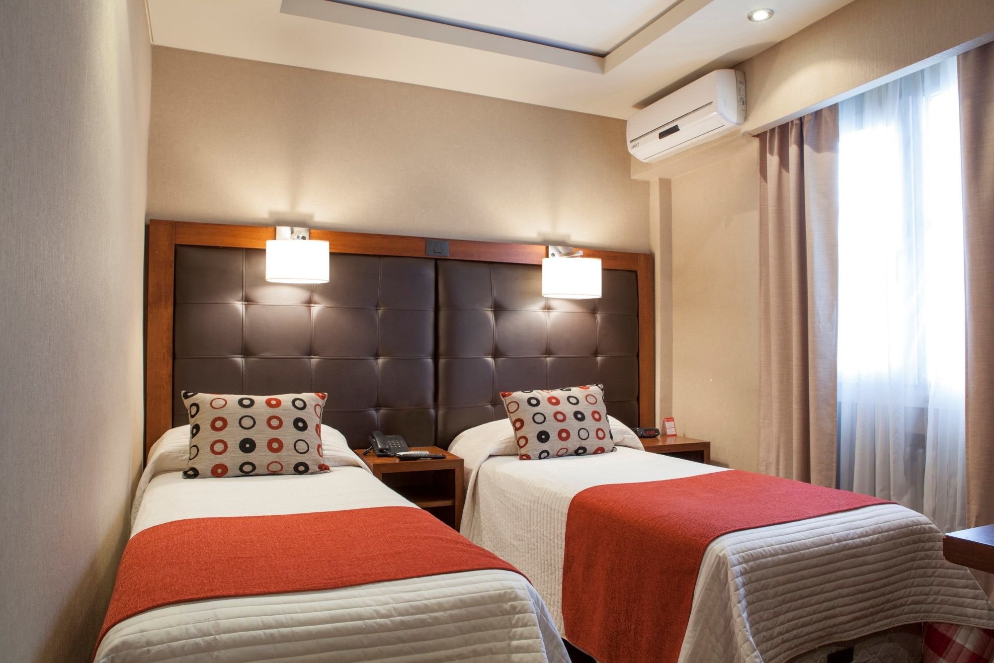 วอลดอร์ฟ โฮเต็ล บัวโนสไอเรส Hotel ภายนอก รูปภาพ